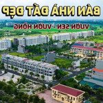 gấp quá rồi chủ cần bán gấp 1 lô đất vườn hồng làn 2 chạy vài bước chân ra hồ điều hoà 7,4 ha