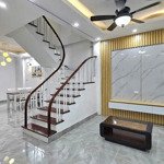 bán nhà gần đền lừ, 55m2 x hơn 7tỷ-ô chờ thang máy-mặt tiền bề thế-ngõ rộng-vài bước ra hồ đền lừ