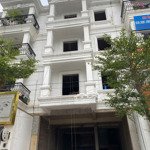 bán căn liền kề rose town 79 ngọc hồi, hoàng mai, hn. dt 95 m2, mt 6.5m. lh 0949627832