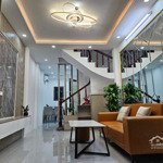 siêu hiếm , lạc long quân, tây hồ 32m, 4 tầng , giá chỉ 6.25 tỷ - ô tô 10m - ngõ thông - ở ngay.