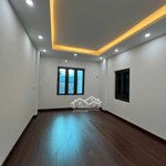 bán nhà hoàng mai dân xây, siêu hiếm, ngõ nông dt 25m2 giá 2.98 tỷ