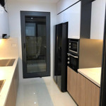 duy nhất 1 căn 92m2 ban công đn - full đồ giá bán 4.8 tỷ bao phí . lh : 0588090555