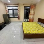 cho thuê trọ kdc đại phúc - huyện bình chánh. dt:40m2.nt:đầy đủ, có ban công. giá 5,5tr/tháng