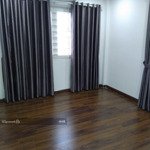 cho thuê nhà riêng phố đào tấn, 45m2x6 tầng, nhà mới, thang máy, lh: 0968952621