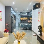 bán nhà riêng mặt phố nguyễn đình chiểu - view công viên kinh doanh sầm uất - 42m2 7 tầng thang máy