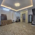 bán nhà đội cấn, ba đình 42m2, 7 tầng, mt 5m, giá 12.5 tỷ - thang máy, ô tô, kinh doanh