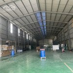 cho thuê kho xưởng 1800m2 giá chỉ 65 triệu