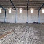 tìm kho sạch đẹp không bụi cho thuê nhà kho quận 7 dt 380m2 giá rẻ