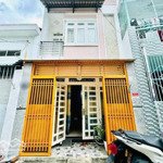 chủ đi mỹ bán nhà ngay dương quảng hàm gò vấp 45m2 giá 2tỷ780