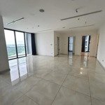 cho thuê 2pn knt vinhomes golden river giá chỉ 21tr, lh 0962 797 667 mr vương