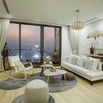 em minh ngọc chuyên sky park residence. cần bán căn 3pn+1 tầng trung full đồ. trung tâm cầu giấy.