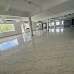 cho thuê văn phòng mt đường cao thắng p4 ,quận 3 dt 200m2 giá 55 triệu/tháng