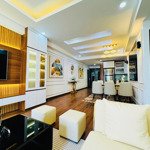 tôi chính chủ cần bán căn 3 ngủ 130m2 tòa r1 view nội khu