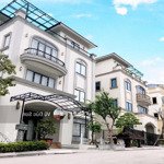 bt song lập tại beverly hills, view trực vịnh, bàn giao liền tường, sẵn sổ lâu dài, giá 21,8 tỷ.