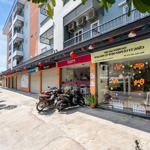 chỉ còn 1 slot cho thuê văn phòng, showroom vpdd hoàn thiện đẹp, mặt tiền sầm uất, giá tốt vsip 1