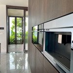 3pn define mua trực tiếp cđt capitaland view sông, có sân vườn riêng, ck lên đến 4%. lh 0909333960