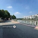 ra hàng lô đất siêu hiếm view hồ thiên nga - tích sơn vĩnh yên dt 70m2. giữa lòng thành phố đẹp