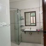 quận 7 - b.án nhà đẹp 3tầng xe hơi đổ cửa, đg lâm văn bền, dt: 82,5m, 10tỏi2