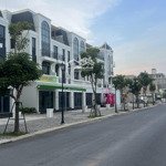 đón đầu vinhomes hậu nghĩa 197ha. shophouse imperia grand plaza đức hòa chỉ 6 tỷ