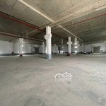 cho thuê nhà xưởng kcn yên phong, dt 4600m2, độc lập làm chế xuất. lh 0988 457 392