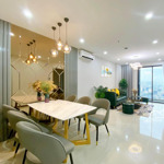 cho thuê căn hộ cc kingston phú nhuận. dt 120m2, 3pn - 3wc. giá 22tr/th, lh: 0932 874 796 - hòa