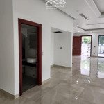 biệt thự gamuda 231m2 hoàn thiện cơ bản vườn to rộng đẹp giá hợp lý nhất thị trường lh 0977699855