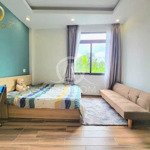 căn hộ studio cửa sổ thoáng rộng 35m2 ngay trung tâm q1 gần vòng xoay nguyễn văn cừ