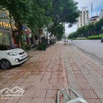 building 200m 10 tầng mặt phố nguyễn văn cừ, long biên