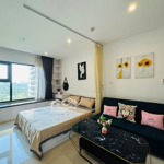 chính chủ bán căn studio 37m2 view sông cực hiếm đẹp, giá chỉ 1.750 nét