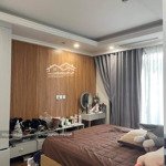 cho thuê căn 3 phòng ngủ full đồ sunshine garden 95m2 giá 16tr - em cường 0976044111