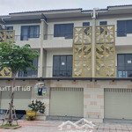 duy nhất 1 căn shophouse kinh doanh 3 tầng - đối diện khu biệt thự, trục thông khu công nghiệp vsip