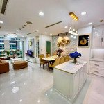 bán nhanh 4pn full nt , vinhomes centralpark, giá chỉ 13,5ty . lh 0903 152 903 ms quyên