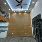 nhà khu vip - ôtô đổ cửa - 2 thoáng - hộ khẩu hai bà trưng 34m x 4 tầng.