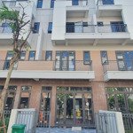 một căn duy nhất shophouse giá 4,351 tỷ vnd tại centa diamond, bắc ninh