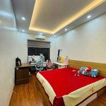 hòa bình vài mét ra minh khai 30m2 4 tầng