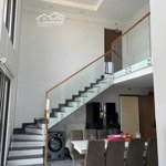 bán căn duplex 102m2, 3pn, view hồ bơi, hướng đông nam