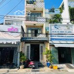 (nhà mới) 92m2 - 3 lầu - sân thượng trước sau, sân đậu oto. cư xá ngân hàng, gần lâm văn bền.