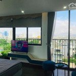 bán toà khách sạn mặt tiền 8 tầng, view trực diện cầu rồng phun lửa. đang cho thuê tháng 90 triệu.