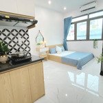 cho thuê studio cửa sổ lớn, full nội thất mới tinh nằm ngay mỹ đình 2, nguyễn hoàng