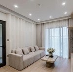 em cần bán gâp căn hộ vov mễ trì giá 4,4 tỷ, diện tích 90m2, 3 phòng ngủ. sẵn sổ, full nội thất