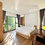 căn hộ cao cấp view sông - studio cửa sổ 35m2 - nội thất hiện đại - ngay trường sa