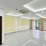 kd đỉnh! bán tòa văn phòng mặt phố tô hiến thành 260m2 x 8 tầng thang máy, mặt tiền 8.4m, 169 tỷ