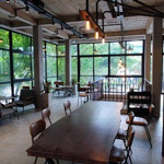 bán nhà đường ô tô dt 100m2 mặt tiền 5.1m nở hậu 5.2m nhà 3 tầng đang kd cafe cực tốt giá 25 tỷ