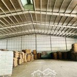 cho thuê kho đẹp sạch sẽ 900m2 mặt tiền đường nguyễn oanh, p. 10, q. gò vấp.