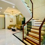 ngộp vốn cần bán gấp căn phạm văn trí-quận 6 giá 3tỷ670/78,32m2. gần trường văn thân. cho thuê 28tr