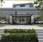 bán showroom mặt tiền hà huy giáp dt 25x40m giá 100 tỷ lh 0932749689