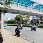 mp nguyễn văn cừ, dt135m2 x 3 tầng, mt6m kinh doanh sầm uất, 37 tỷ có thương lượng