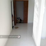 bán căn hộ c/c bông sao, block b, dt60m2, 2pn, 2wc, sổ hồng, tầng cao, giá 2,35 tỷ. lh 0933888725