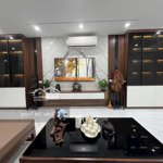 bán nhà ngọc thuỵ 51m2 x 6 tầng thang máy mt:4m ngõ 3,5m thoáng trước sau view sông hồng 0979599925