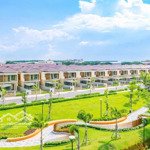 chủ kẹt tiền cần chuyển nhượng lại 2 căn biệt thự view công viên vị trí đẹp có căn góc 2 mặt tiền